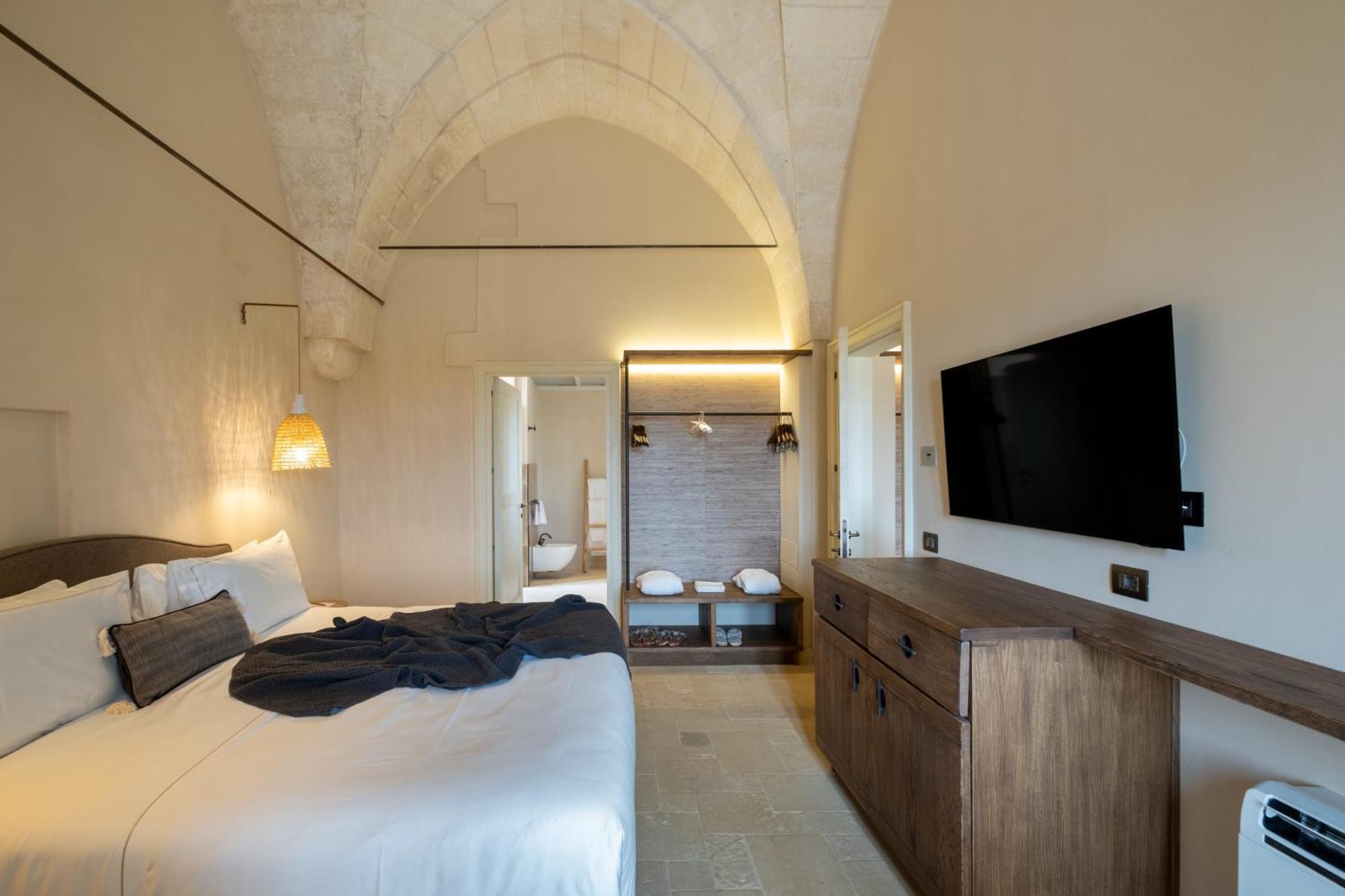 Masseria Donna Menga - The Leading Hotels Of The World Торре-Лапилло Экстерьер фото